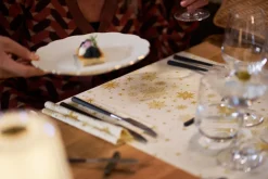 Bio Dunicel® Tête-à-Tête-Tischläufer 0,4 x 24 m Stargazing Cream