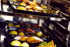 CPET-Schale 225 x 175 x 34 mm Schwarz 3-Teilung