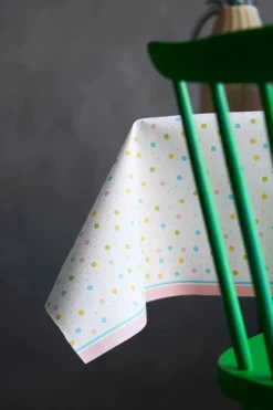 Dunicel® Tischdecke 138 x 220 cm Bunnies & Eggs