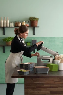 Forum Pappbox 227 x 178 x 40 mm Braun ungeteilt