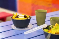 Hot Stripes Becher Mehrweg 48 cl/16 oz Grün