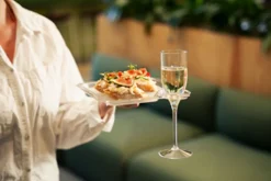 Party Teller Mehrweg 20 x 20 cm Transparent