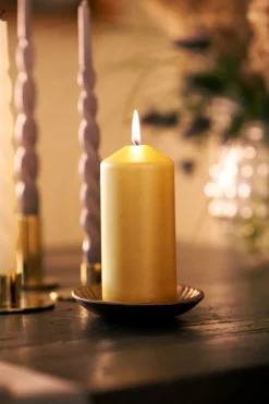 Stumpenkerzen, matt 150 x Ø 70 mm 50 Std. Gold